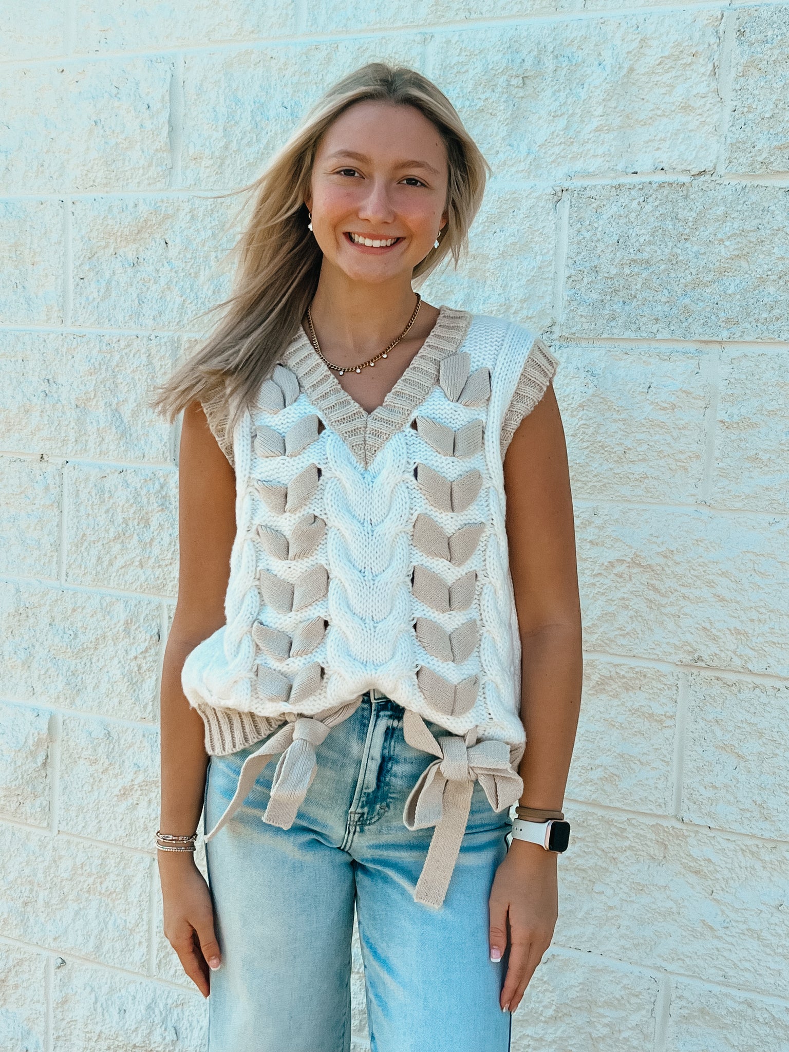 Sweet Fling Bow Sweater Vest