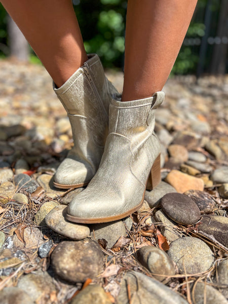 Dirty Laundry- Unite Boots - Natural Metallic