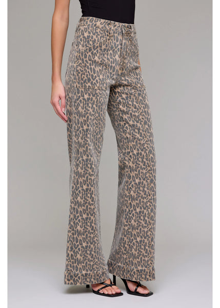 Hidden - Happi 33" Inseam Wide Comfort Flare Jean - Cheetah