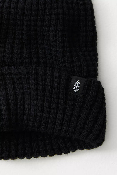 Free People -Cool Down Beanie - BLACK