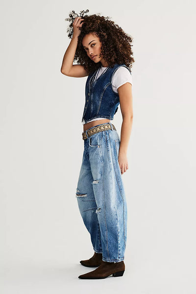 Free People - Good Luck Mid-Rise Barrel Jeans - BARNYARD BLUE