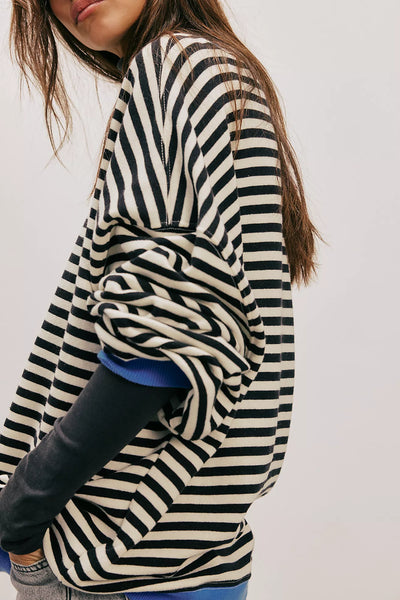 Free People -Classic Striped Oversized Crewneck -  BLACK COMBO