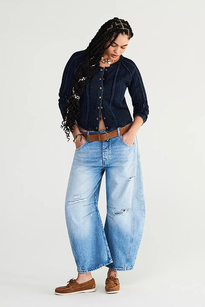 Free People - Good Luck Mid-Rise Barrel Jeans - BARNYARD BLUE